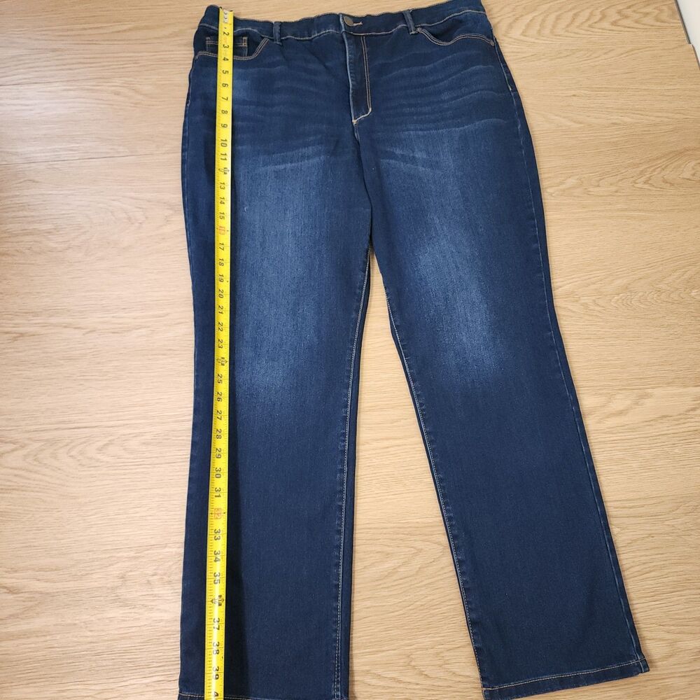 Bandolino Amy Jeans Womens 18 Blue Denim 5 Pockets Straight Leg Preppy 38x29 - Picture 8 of 13
